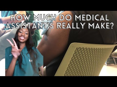 How Much Does a Medical Assistant Make Per Year?