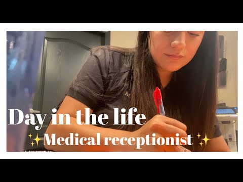 What Does a Medical Assistant Receptionist Do?